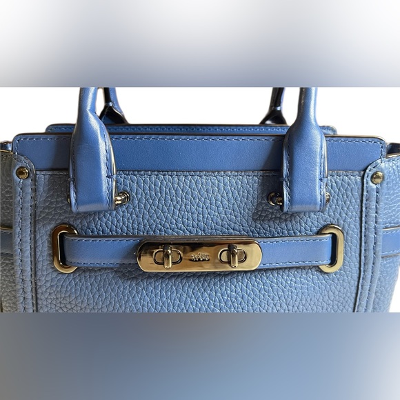 Coach swagger 21 Azure blue crossbody/shoulder leather bag - Picture 3 of 17